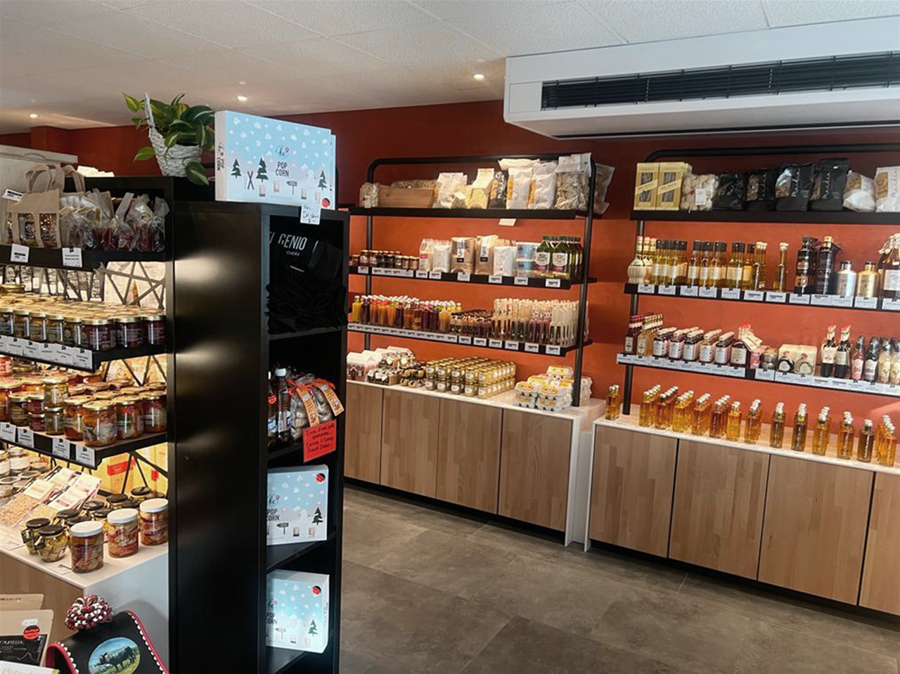 Meubles de présentation pour une boucherie à Sion, Suisse